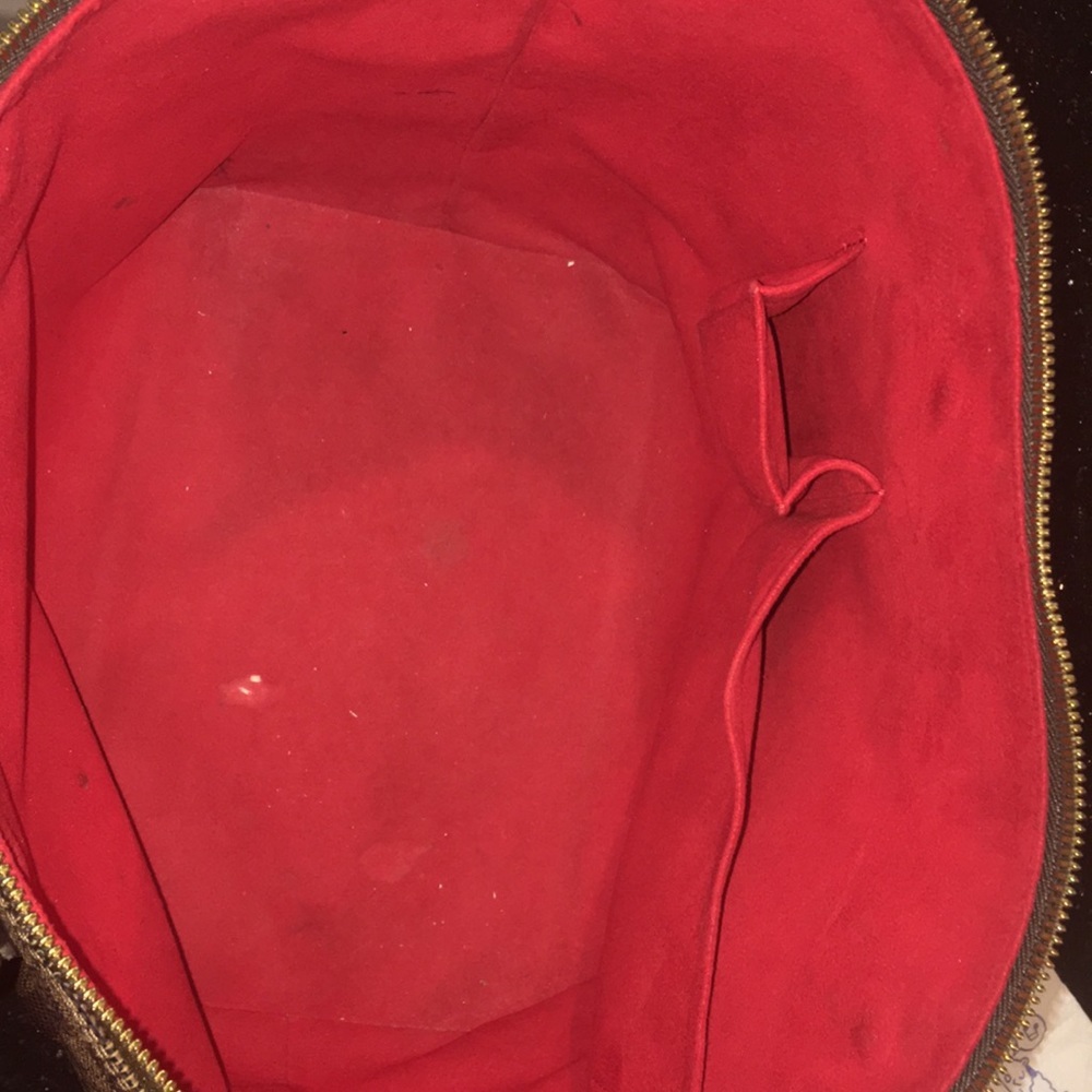 Authentic Louis Vuitton - Picture 5 of 5